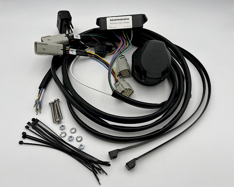 Faisceau d&#039;attelage universel SBS Ford Transit - 8 broches SBSDPA080SF01